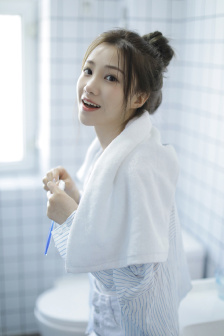 欧美高清VIVOES69